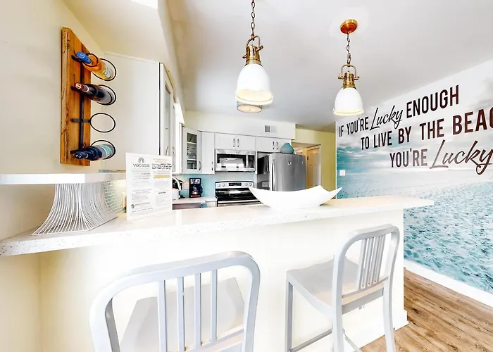 Holiday home Beachfront With Furnished Waterfront Deck Balcony & Ac